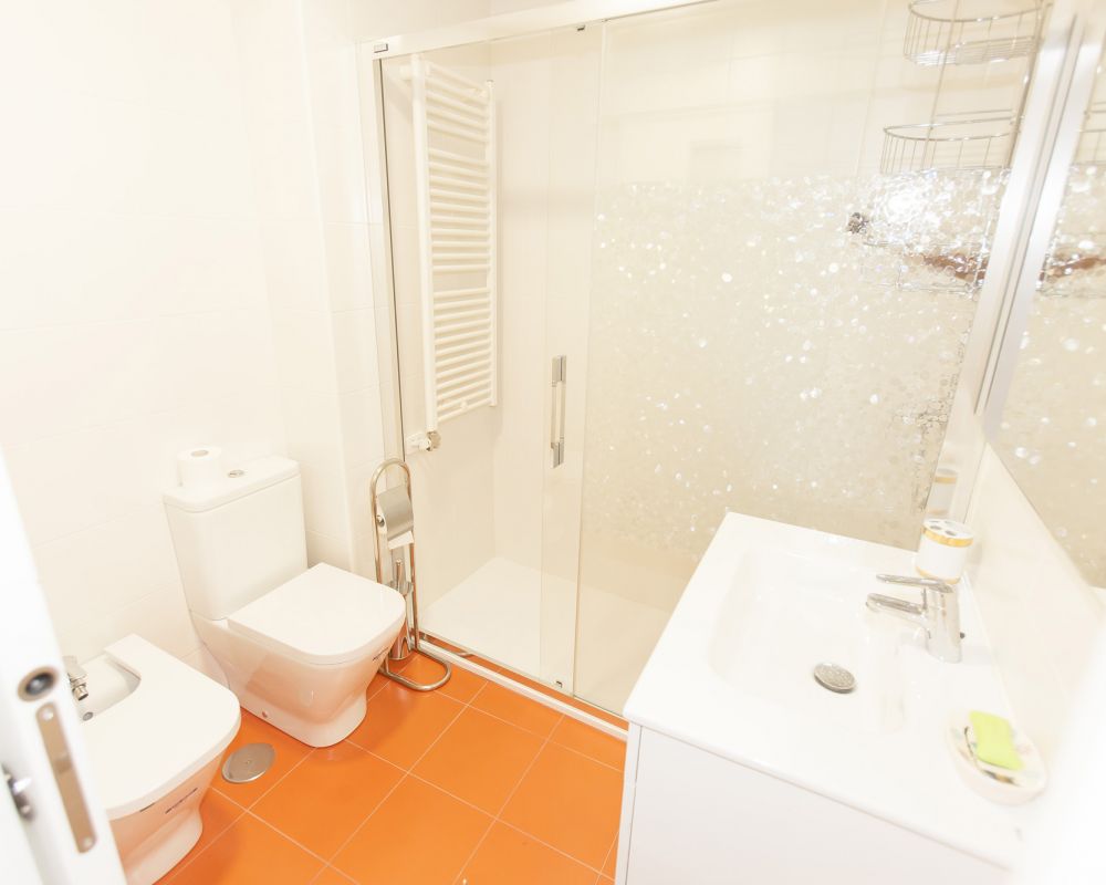 Baño DESPUES reforma